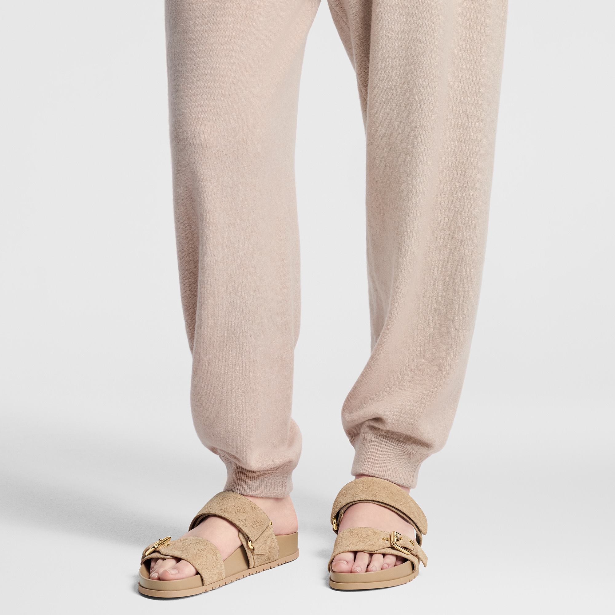 Bom Dia Flat Comfort Mule  in Women