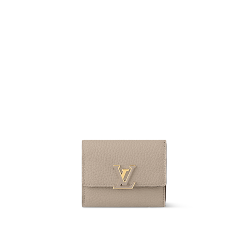 Capucines XS Wallet Taurillon in Women's Wallets and Small Leather Goods All Wallets and Small Leather Goods for Women collections by Louis Vuitton (Product zoom)