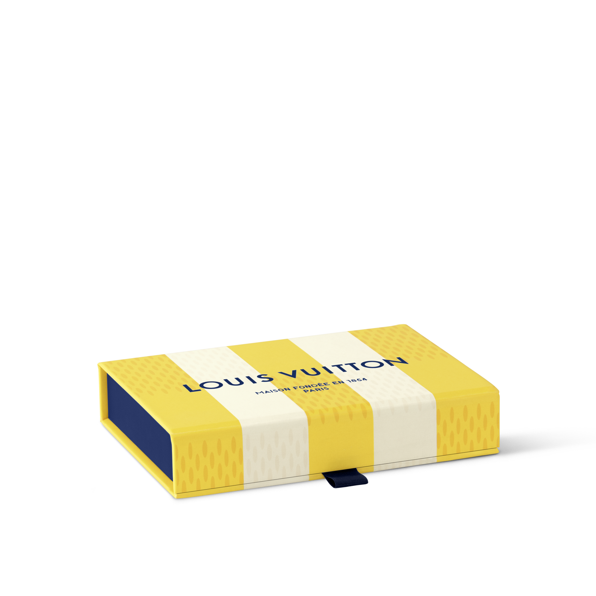 Card Game Box  in Trunks, Travel and Home