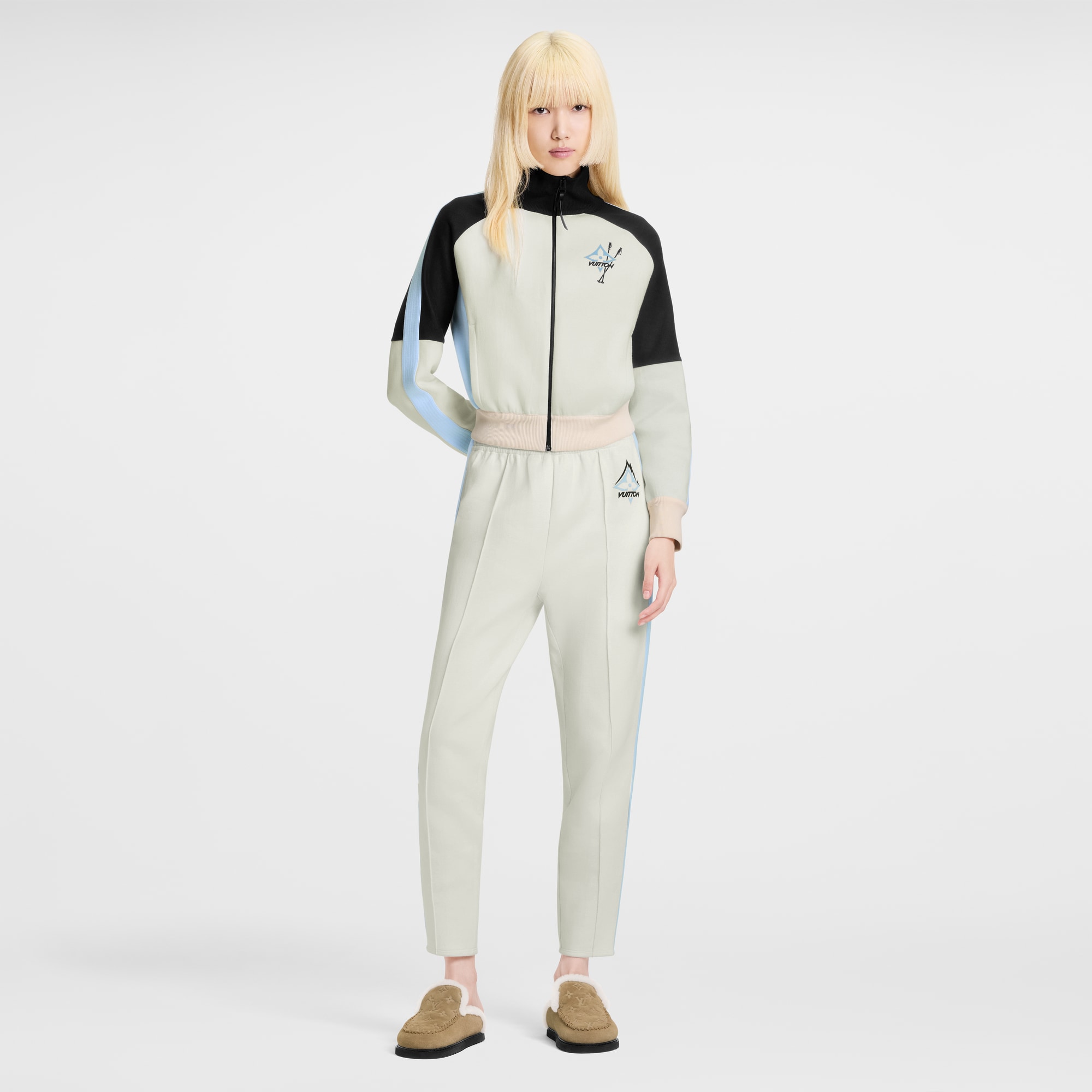 Color-Blocked Mountain Signature Jacket  in Women