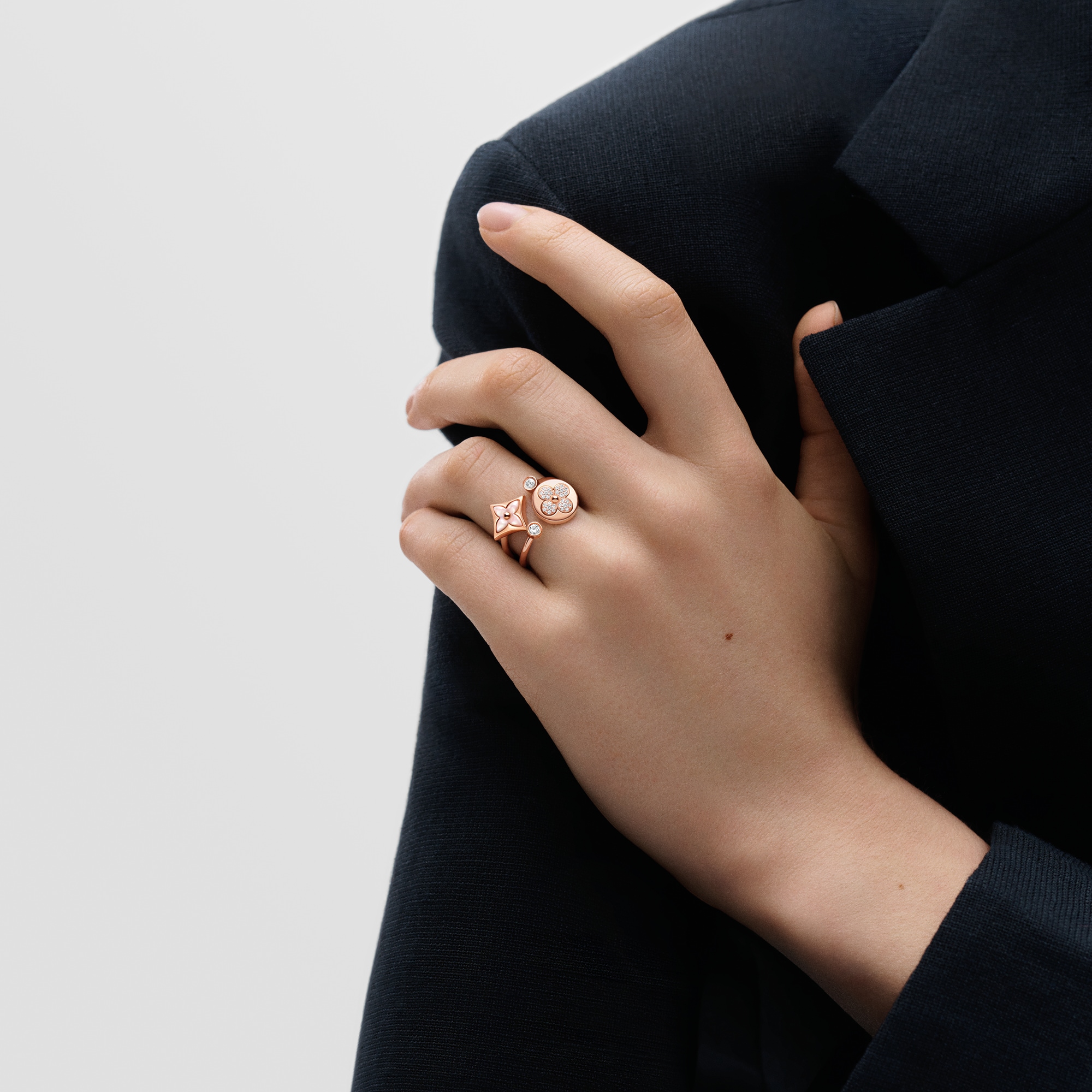 Color Blossom Mini Star Ring, Pink Gold, Pink Mother-Of-Pearl And Diamond  in Jewellery