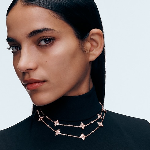 Color Blossom Star BB Sautoir in Jewellery's Categories Necklaces and Pendants collections by Louis Vuitton (Product zoom)