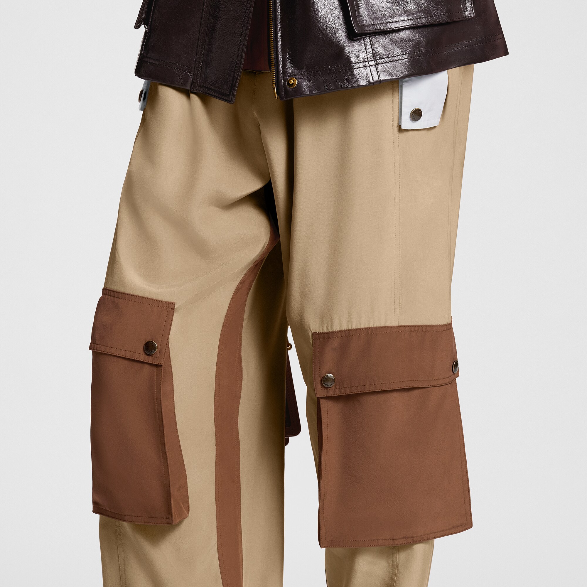 Colour-Blocked Cargo Pants  in Women