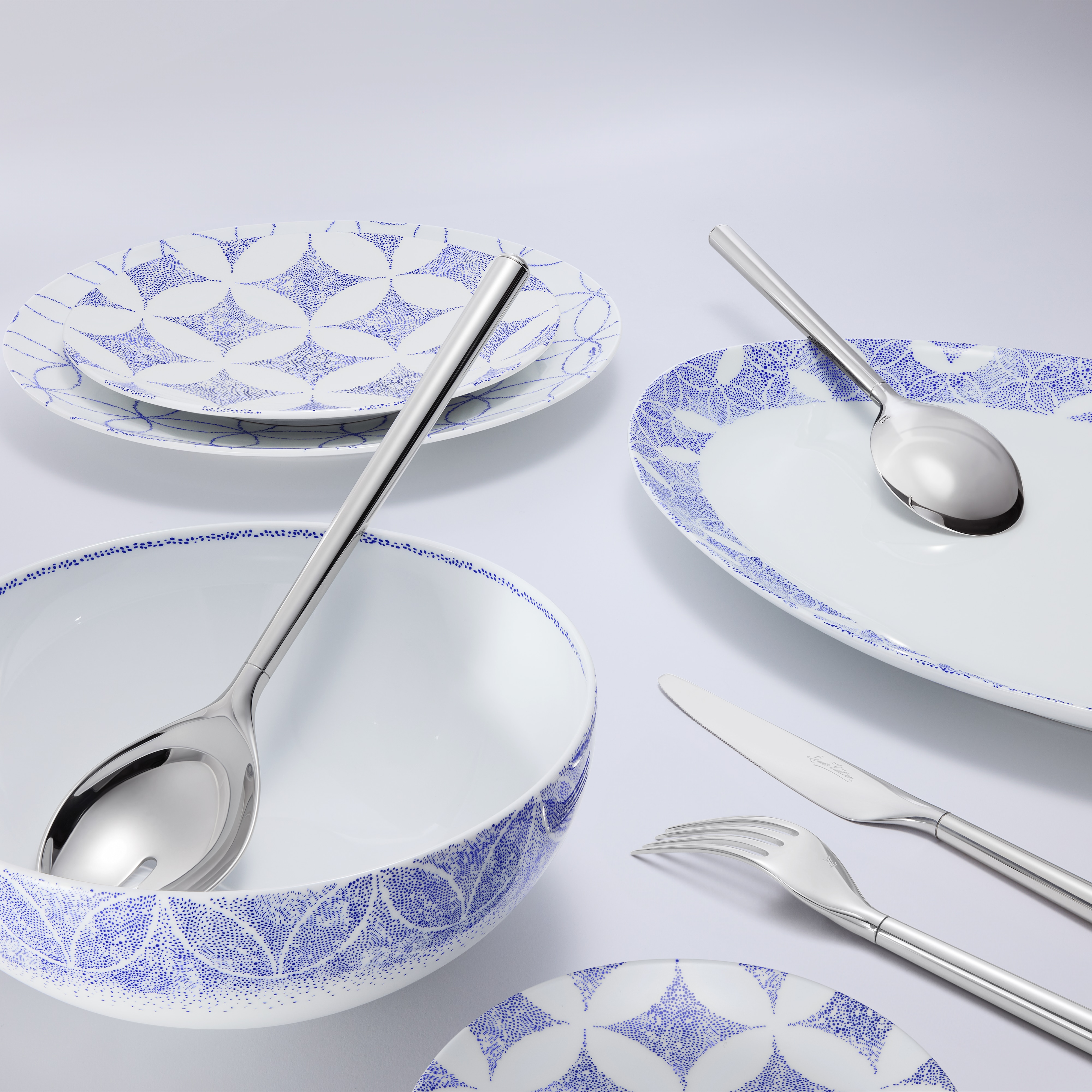 Constellation Oval Platter   in Les Extraordinaires