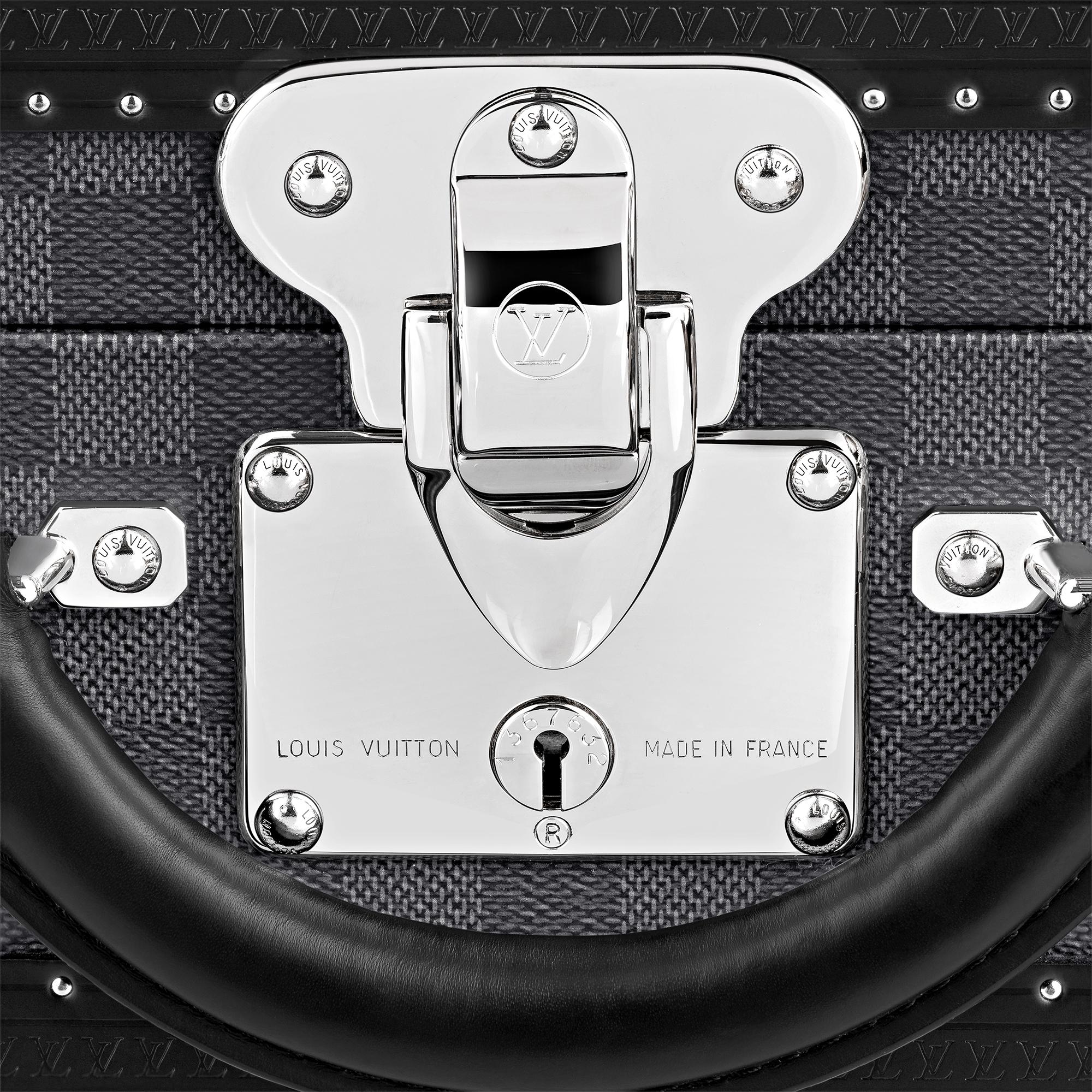 COTTEVILLE 45  Damier Graphite Canvas in Men