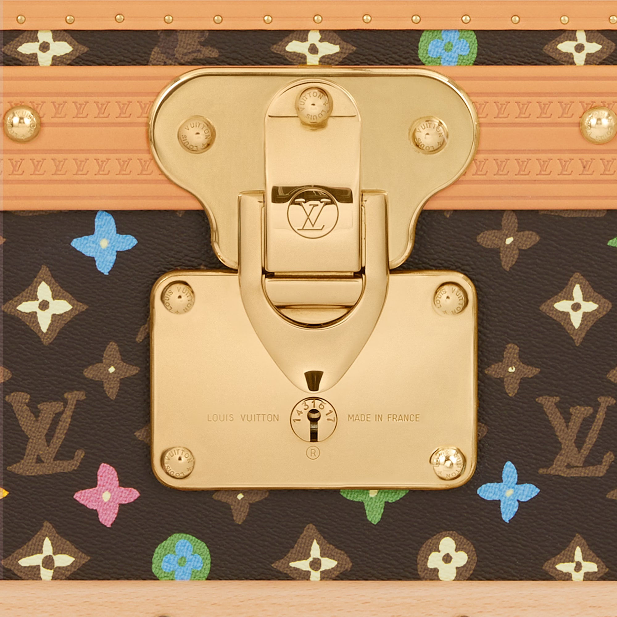 Courrier Lozine 110 Monogram Other in Trunks, Travel and Home