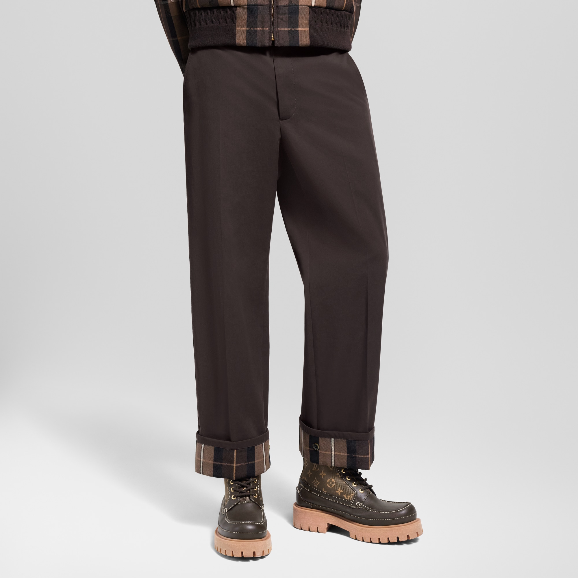Cropped Chino Pants  in Men