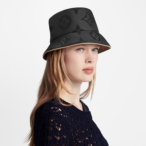Dailygram Bucket Hat . in Women's Accessories Hats and Gloves collections by Louis Vuitton (Product zoom)