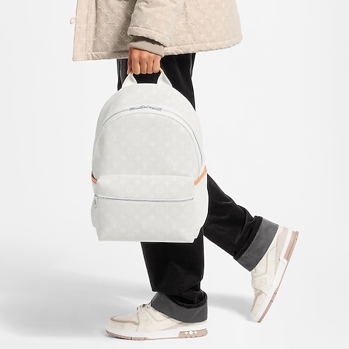 Discovery Backpack PM Monogram Other in New's For Men App Early Access: LV Ski collections by Louis Vuitton (Product zoom)