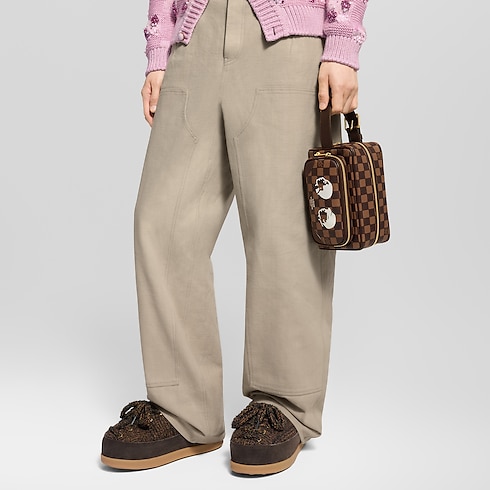 Dopp Kit Damier Ebene in Men's Travel Travel Accessories collections by Louis Vuitton (Product zoom)