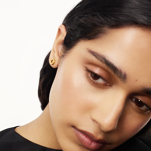 Empreinte Ear Studs, Yellow Gold in Jewellery's Categories All Fine Jewellery collections by Louis Vuitton (Product zoom)