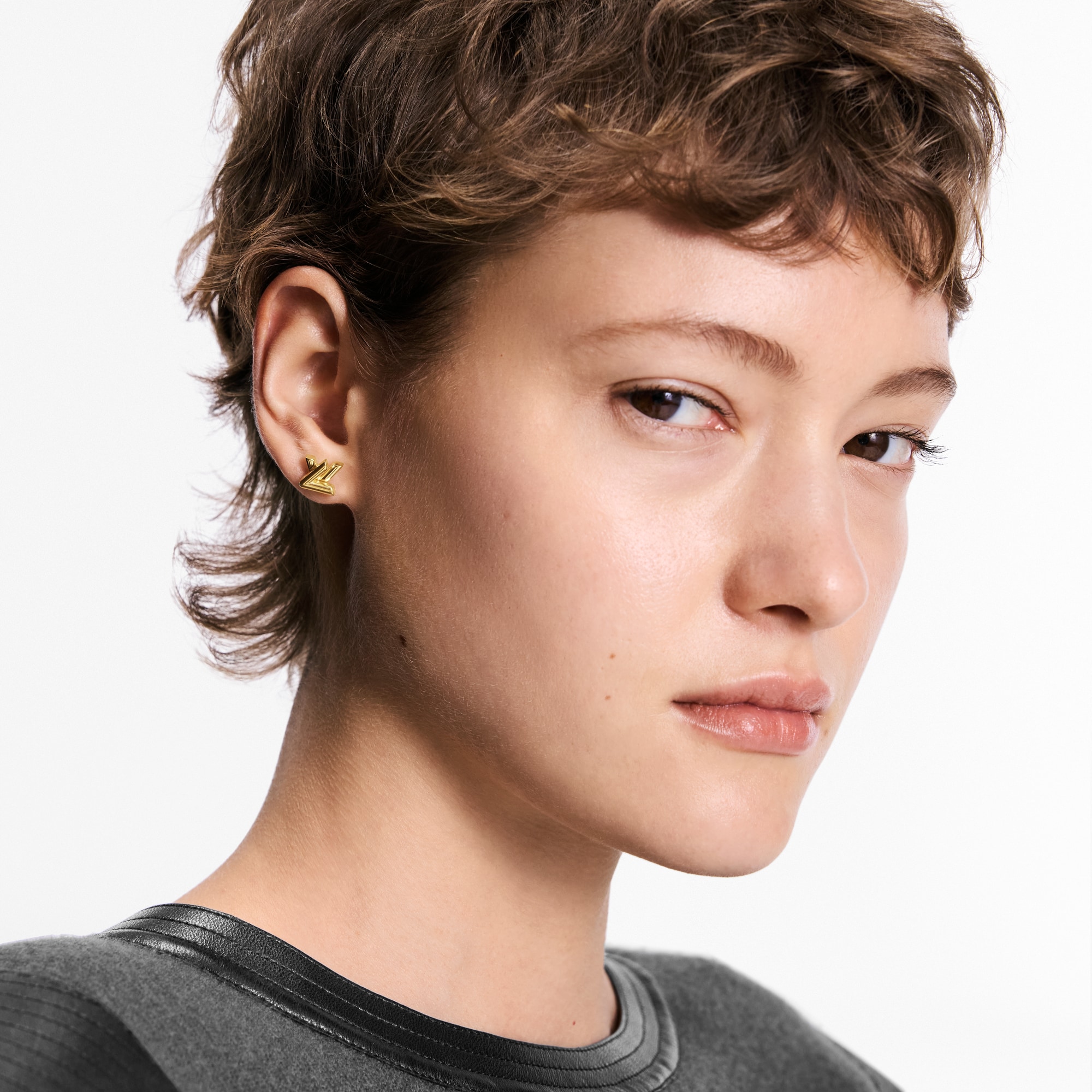 GO-14 Earrings . in Women