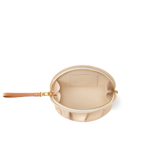 Gyoza Pouch Autres Cuirs in Bags and Small Leather Goods's Men Small Leather Goods Newness collections by Louis Vuitton (Product zoom)