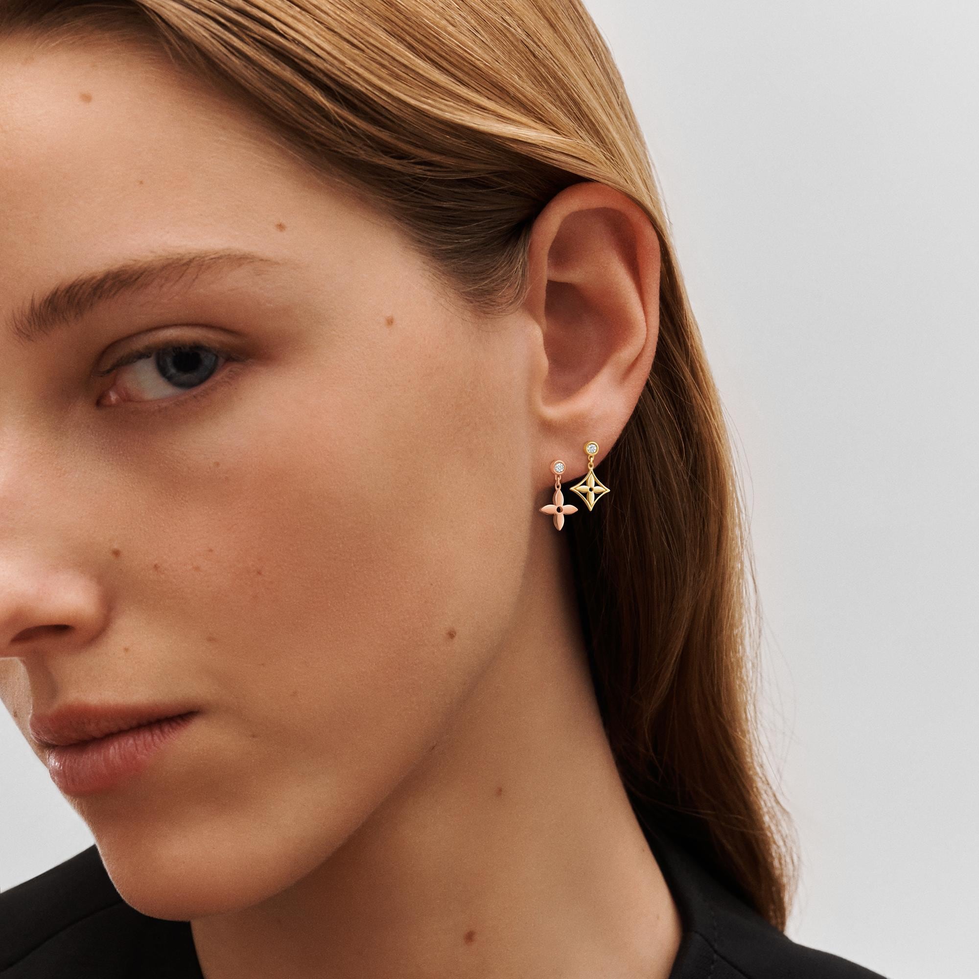 Idylle Blossom Ear Stud, Yellow Gold And Diamond - Per Unit  in Jewellery