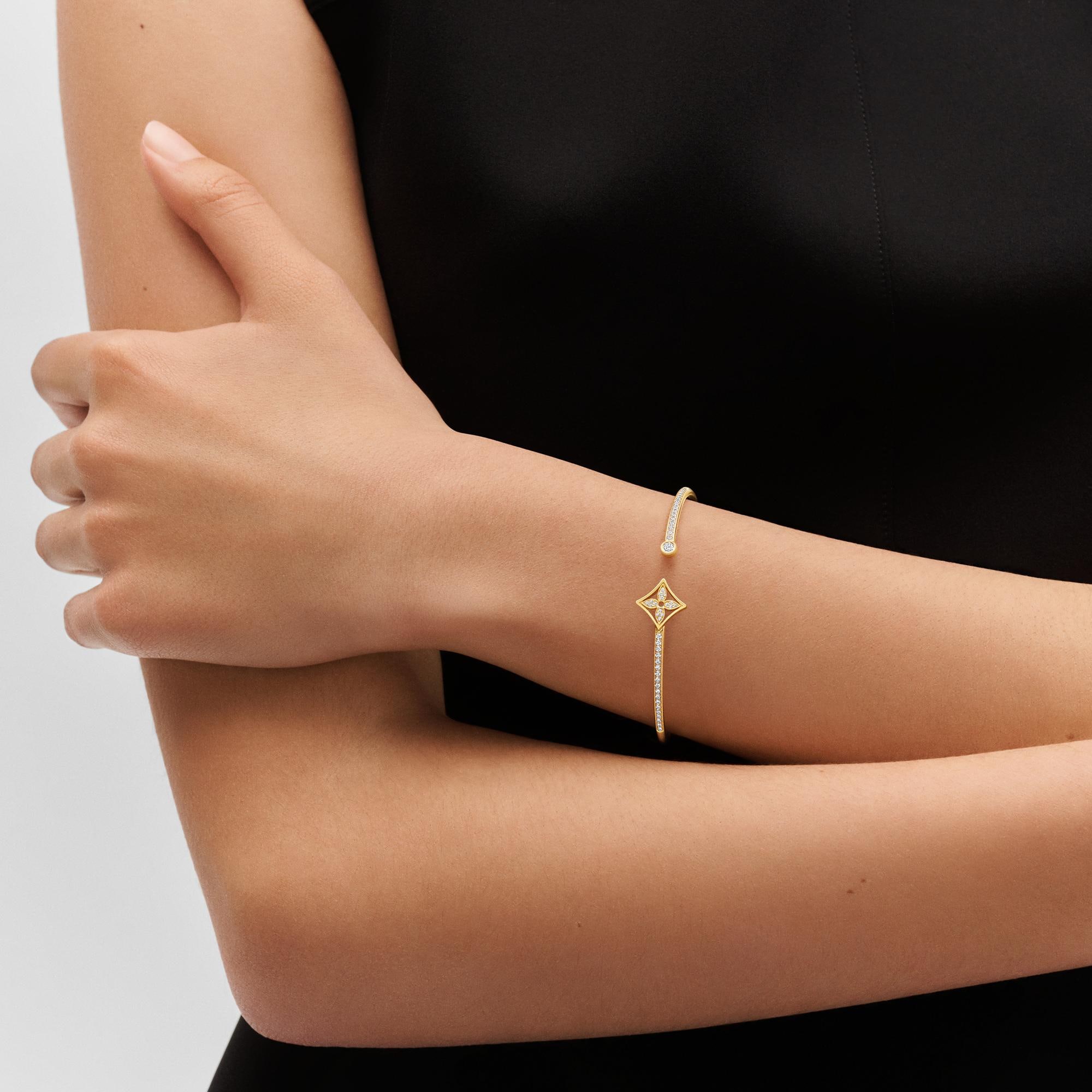 Idylle Blossom Twist Bracelet, Yellow Gold And Diamonds  in Jewellery