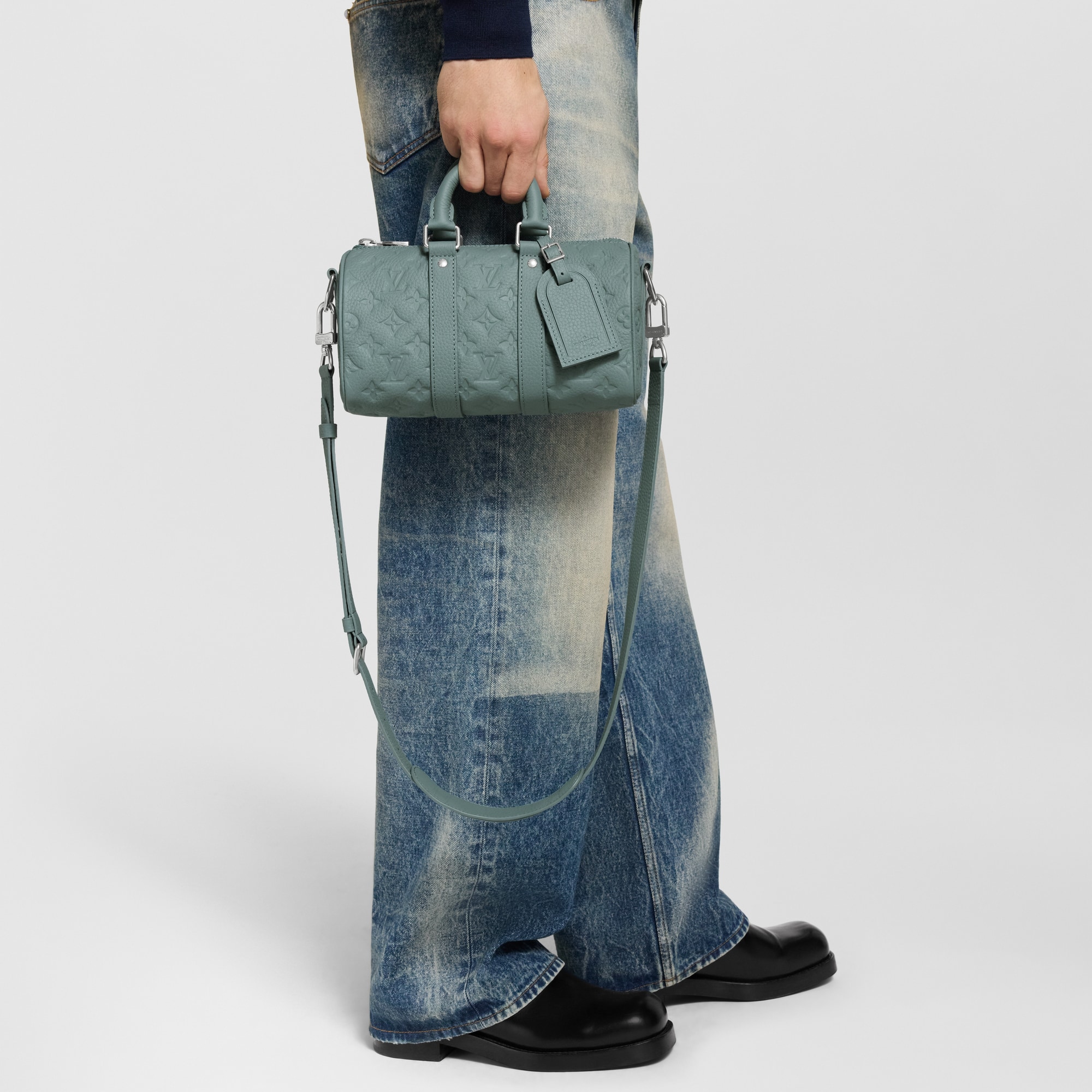 Keepall Bandoulière 25 Monogram Taurillon Leather LG - G90 in Bags and Small Leather Goods