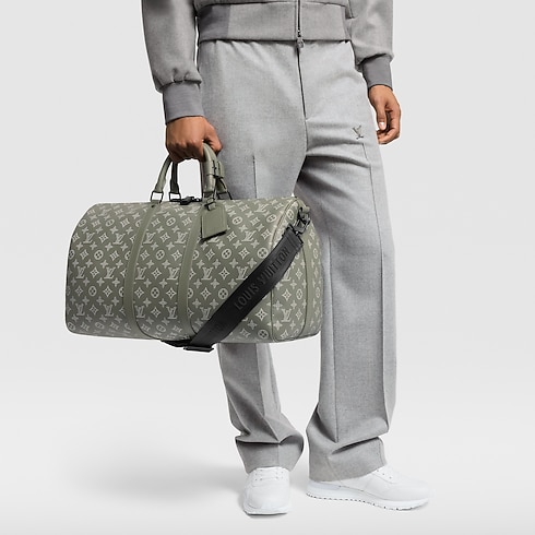 Keepall Bandoulière 50 Monogram Shadow Leather in Men's Discontinued Product Obs 11 collections by Louis Vuitton (Product zoom)