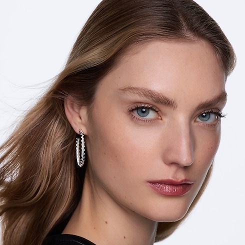 Le Damier de Louis Vuitton Large Hoops, White Gold and Diamonds in Jewellery's Categories Earrings collections by Louis Vuitton (Product zoom)