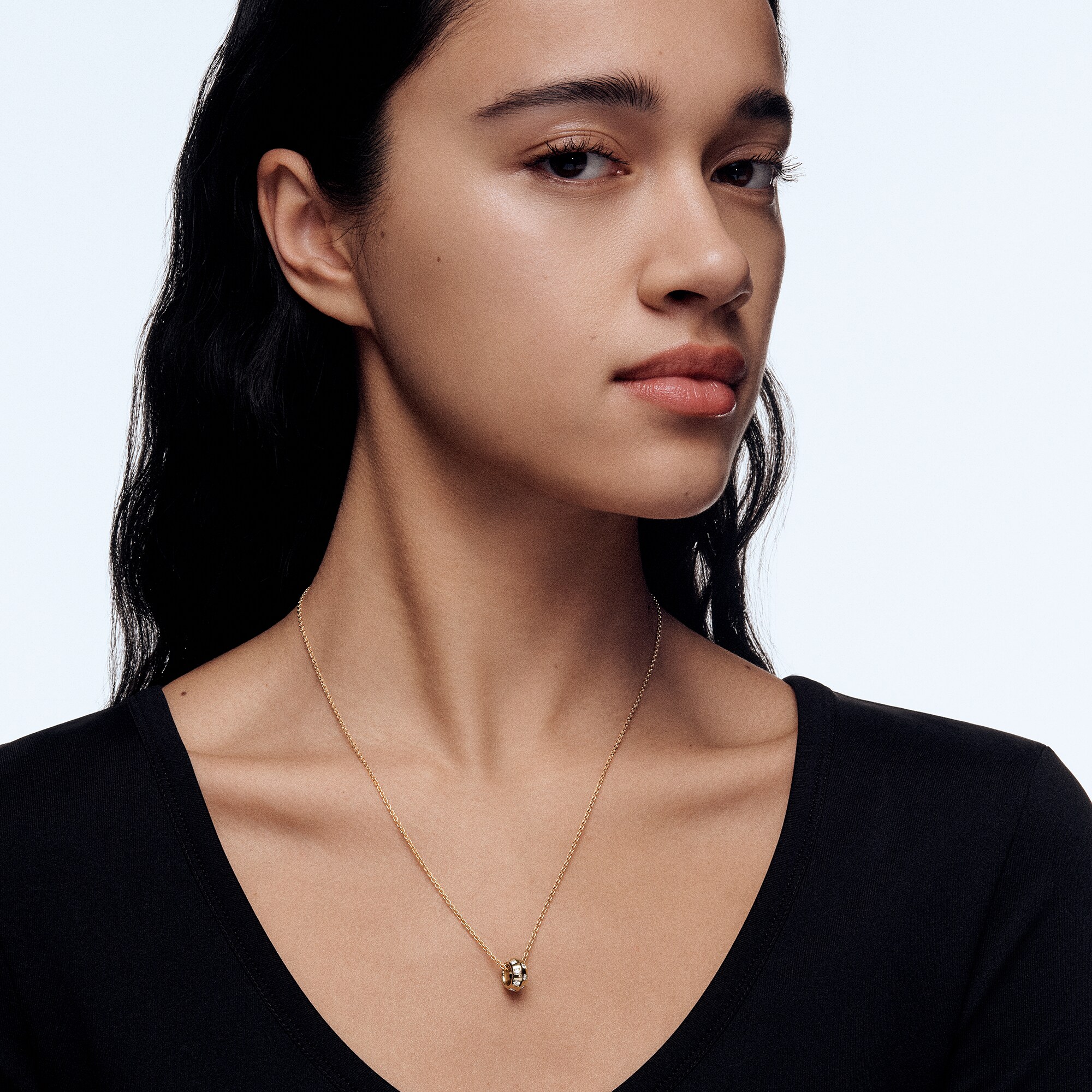 Le Damier de Louis Vuitton Pendant, Yellow Gold and Diamonds  in Jewellery