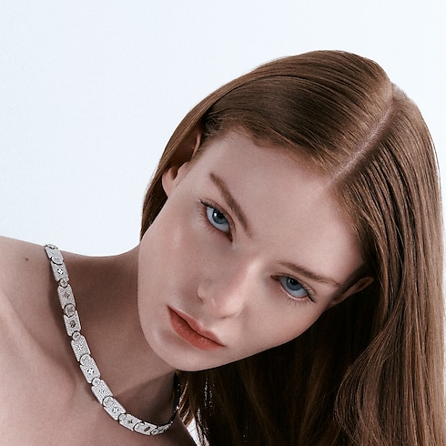 Les Gastons Vuitton Masterpiece Gourmette Necklace, White Gold and Diamonds in Jewellery's Categories Necklaces and Pendants collections by Louis Vuitton (Product zoom)