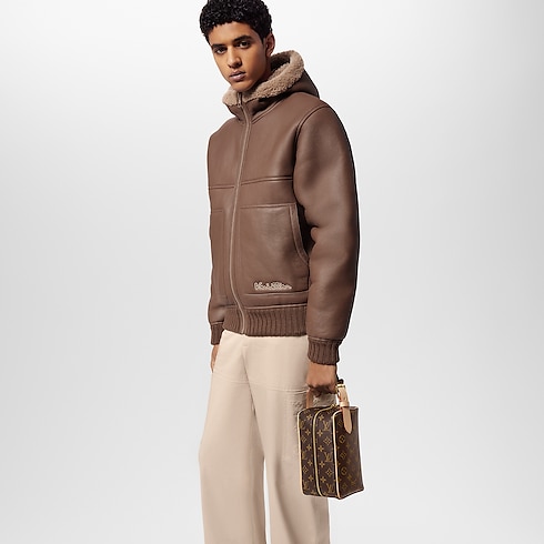 Locker Dopp Kit Monogram in Men's Travel Travel Accessories collections by Louis Vuitton (Product zoom)