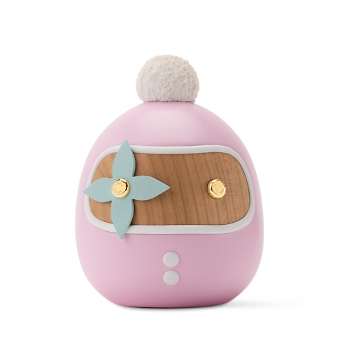 Lou front view