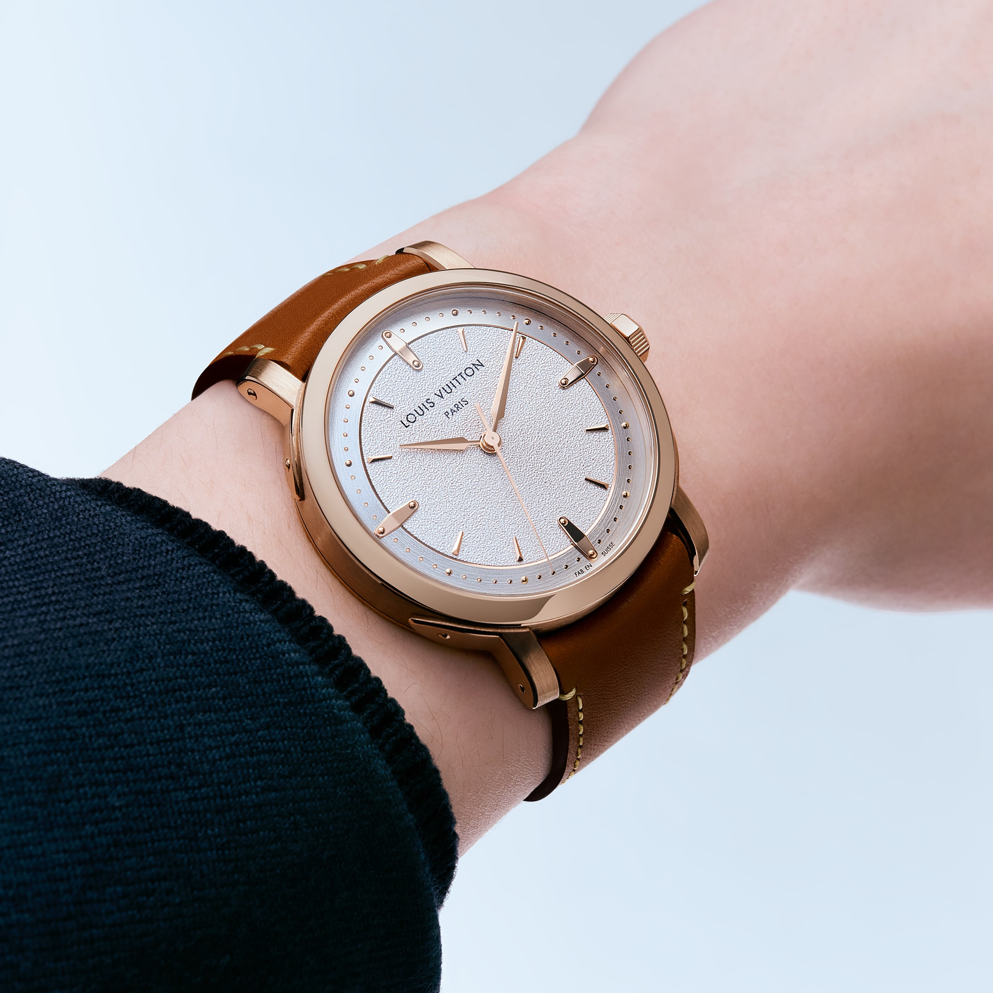 Louis Vuitton Escale, Automatic, 39mm, Rose Gold  in Watches