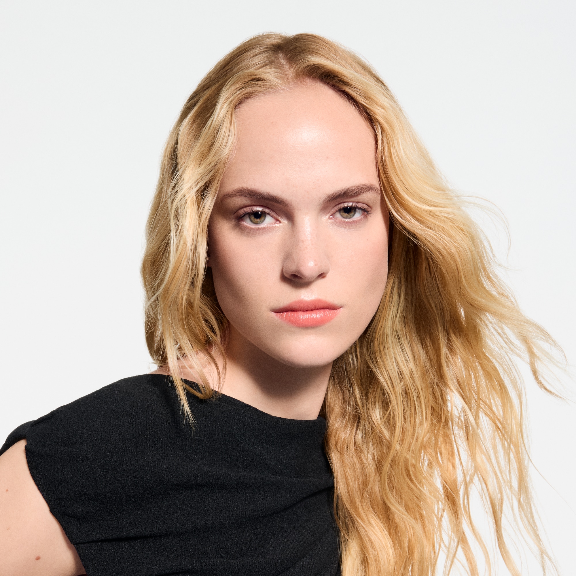 LV Baume - Lip Balm  in Perfumes and Beauty