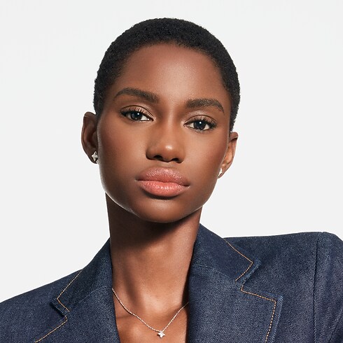 LV Baume - Lip Balm in Perfumes and Beauty's Lips } collections by Louis Vuitton (Product zoom)