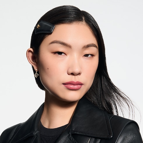 LV Baume - Lip Balm Refill in Perfumes and Beauty's Lips } collections by Louis Vuitton (Product zoom)