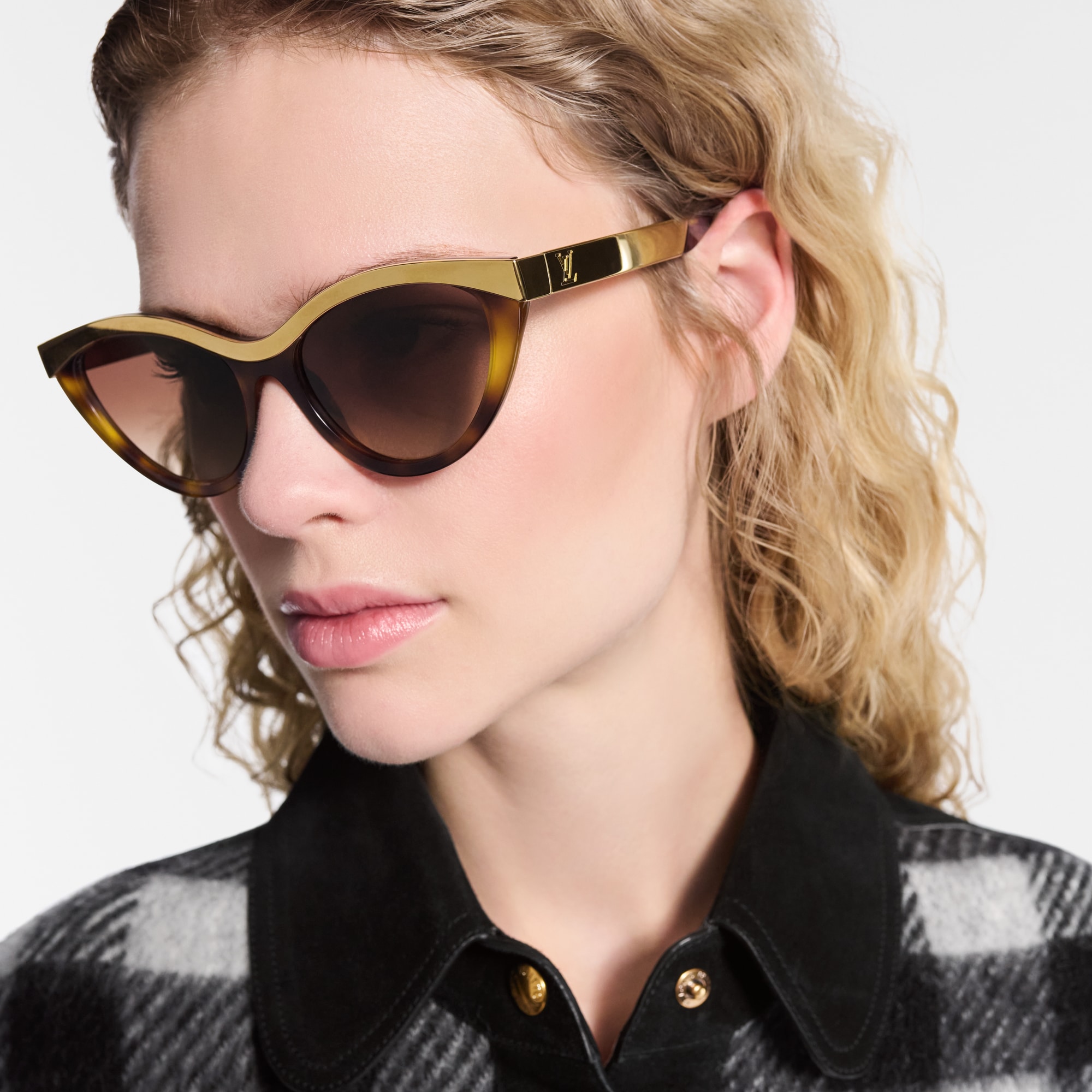 LV Blend Cat Eye Sunglasses . in Women