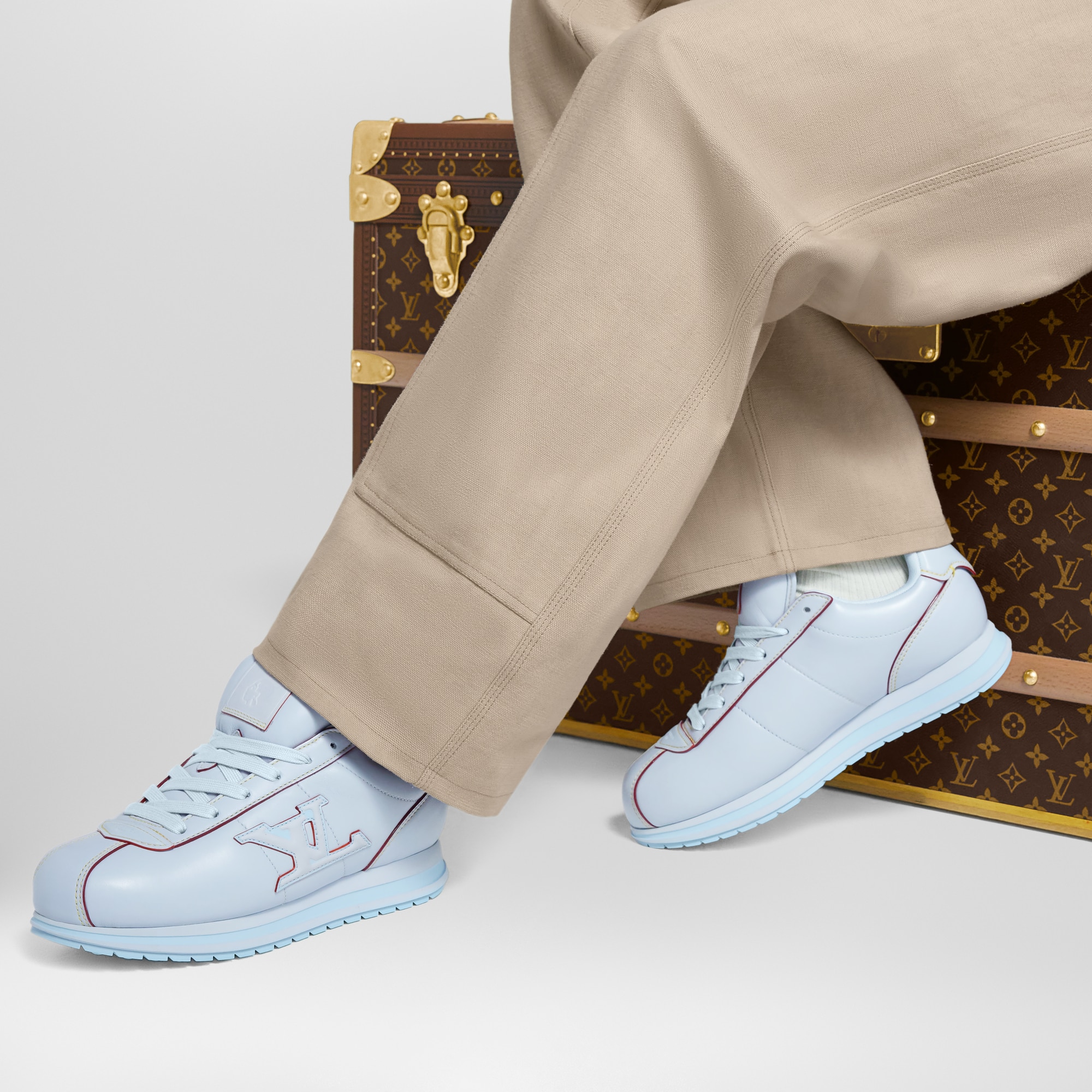 LV BUTTERSOFT Sneaker  in Men