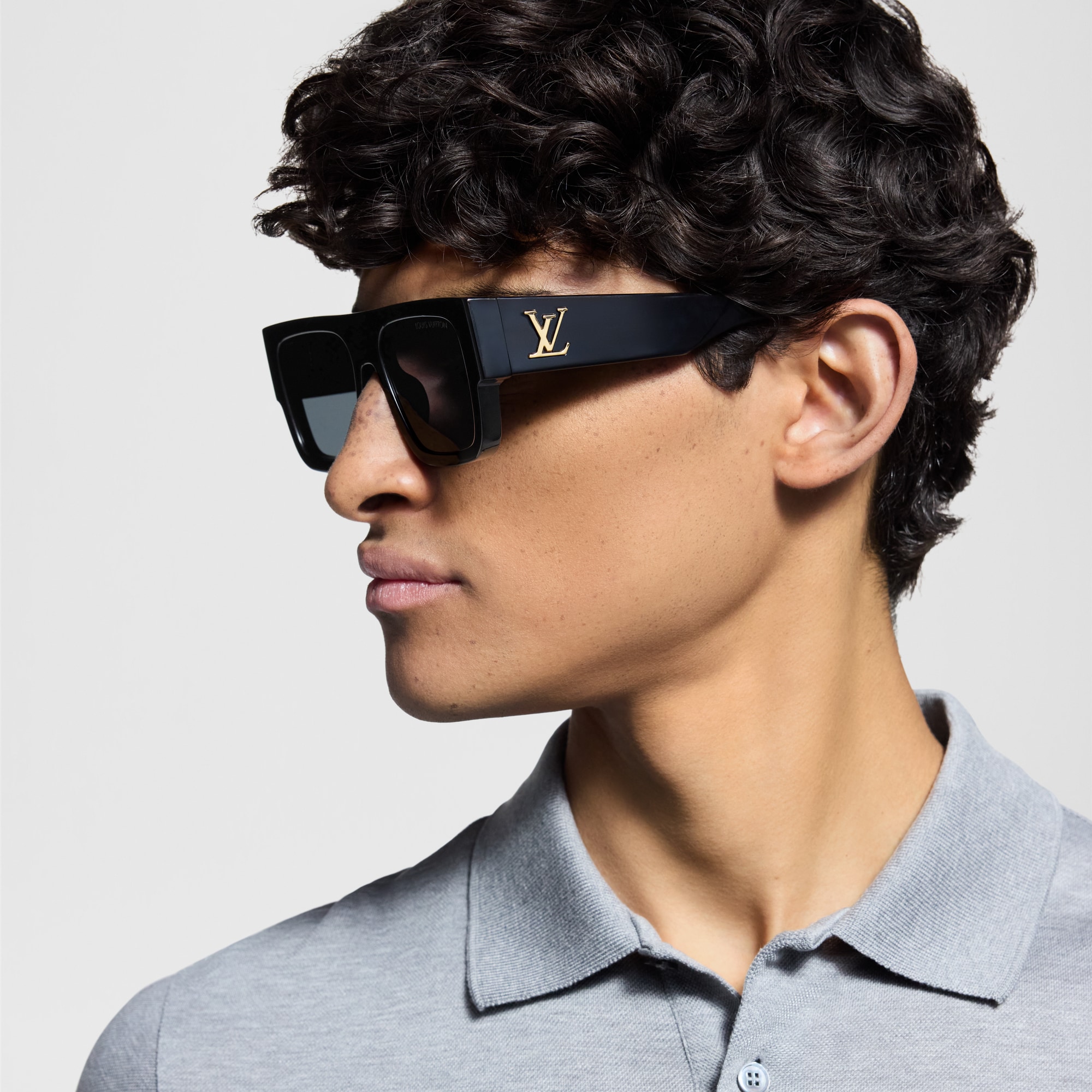 LV Clash Square Large Sunglasses . in Men
