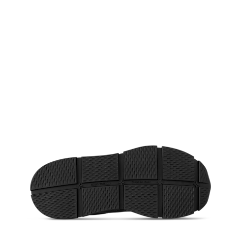 LV Classic Sneaker in Men's Shoes Sneakers for Men collections by Louis Vuitton (Product zoom)