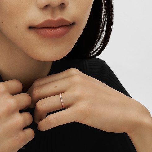 LV Diamonds 2.5mm Wedding Band, Pink Gold in Jewellery's Categories Wedding Bands collections by Louis Vuitton (Product zoom)