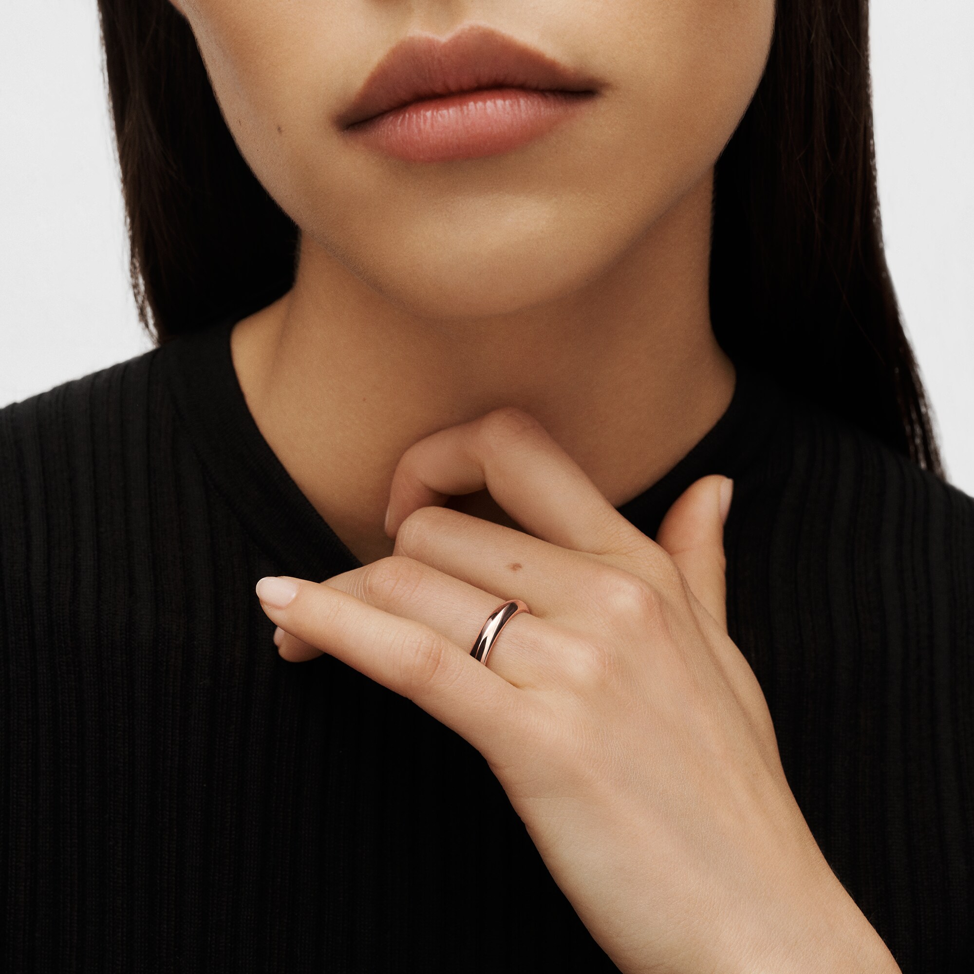 LV Diamonds 4mm Wedding Band, Pink Gold  in Jewellery