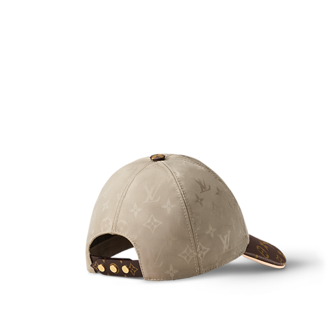 LV Get Ready Cap . in Women's Accessories Hats and Gloves collections by Louis Vuitton (Product zoom)