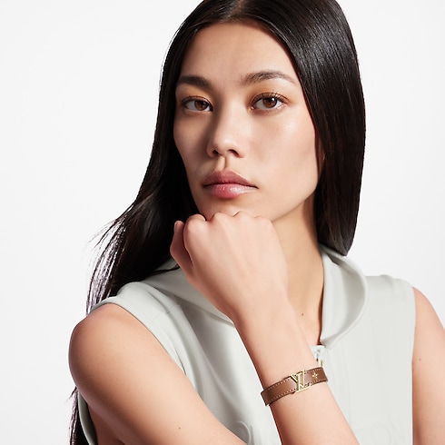 LV Iconic Bracelet Other Leathers in Super Lucky Day's For Her } collections by Louis Vuitton (Product zoom)