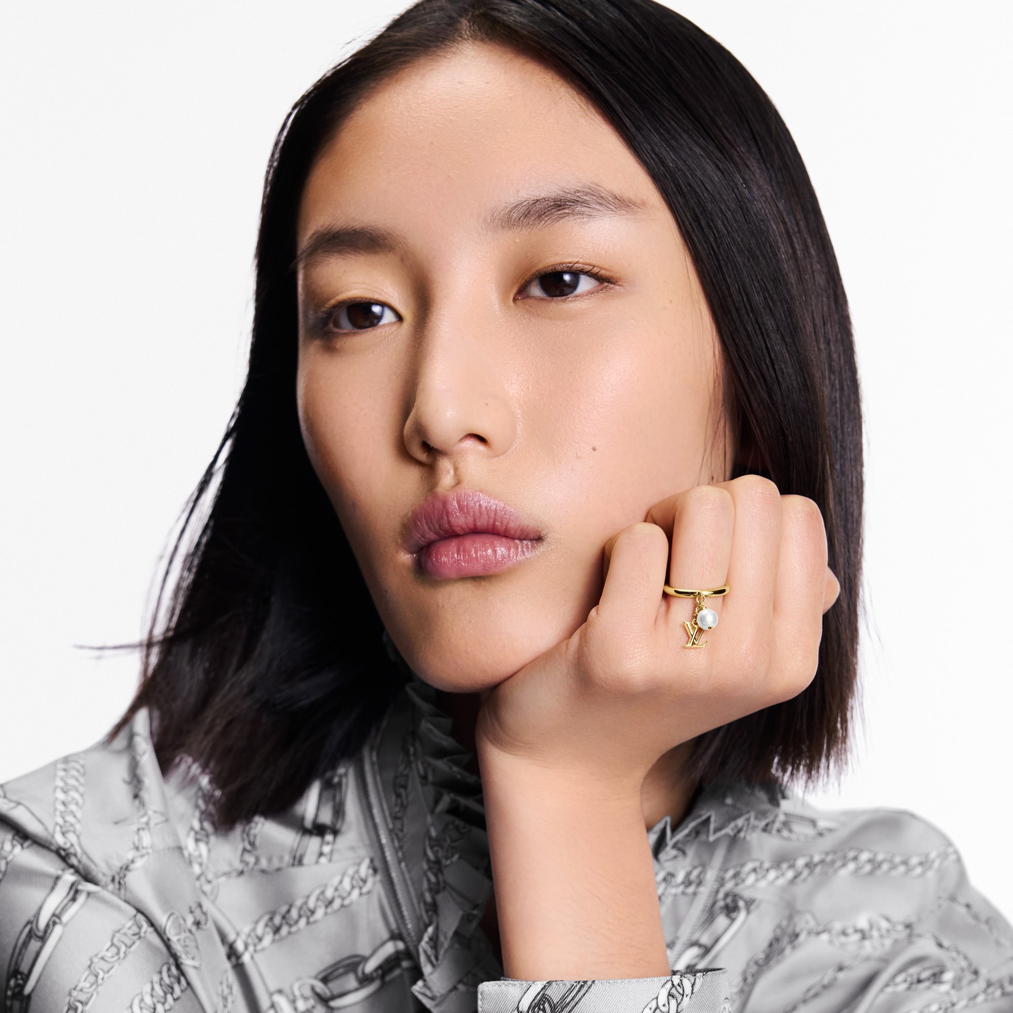 LV Iconic Louisa Ring . in Women