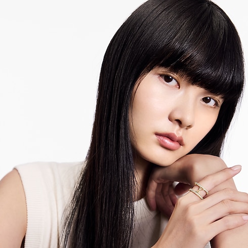 LV Iconic Ring . in Women's Fashion Jewellery Designer Fashion Jewellery collections by Louis Vuitton (Product zoom)