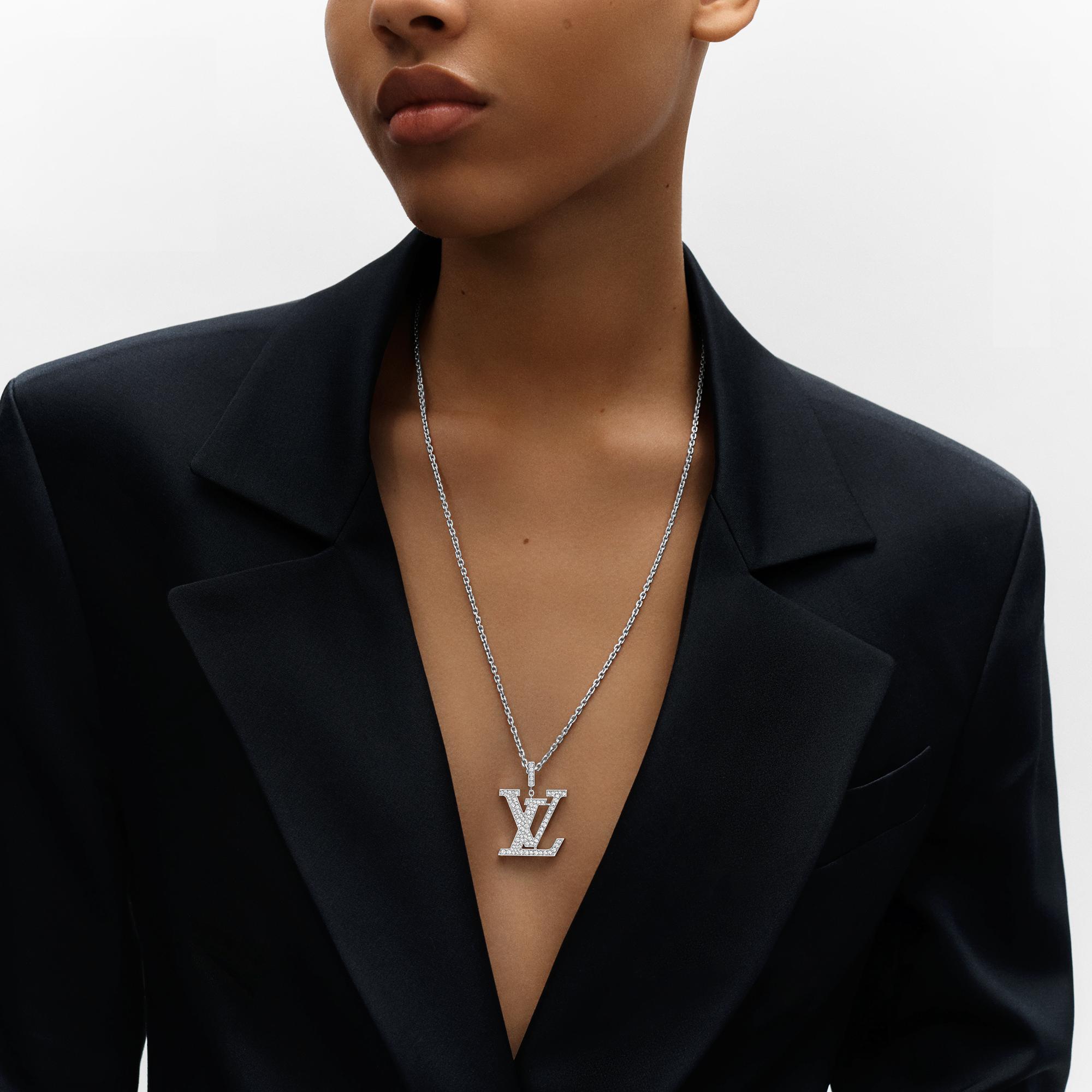 LV Large Pendant, White Gold And Diamonds  in Jewellery