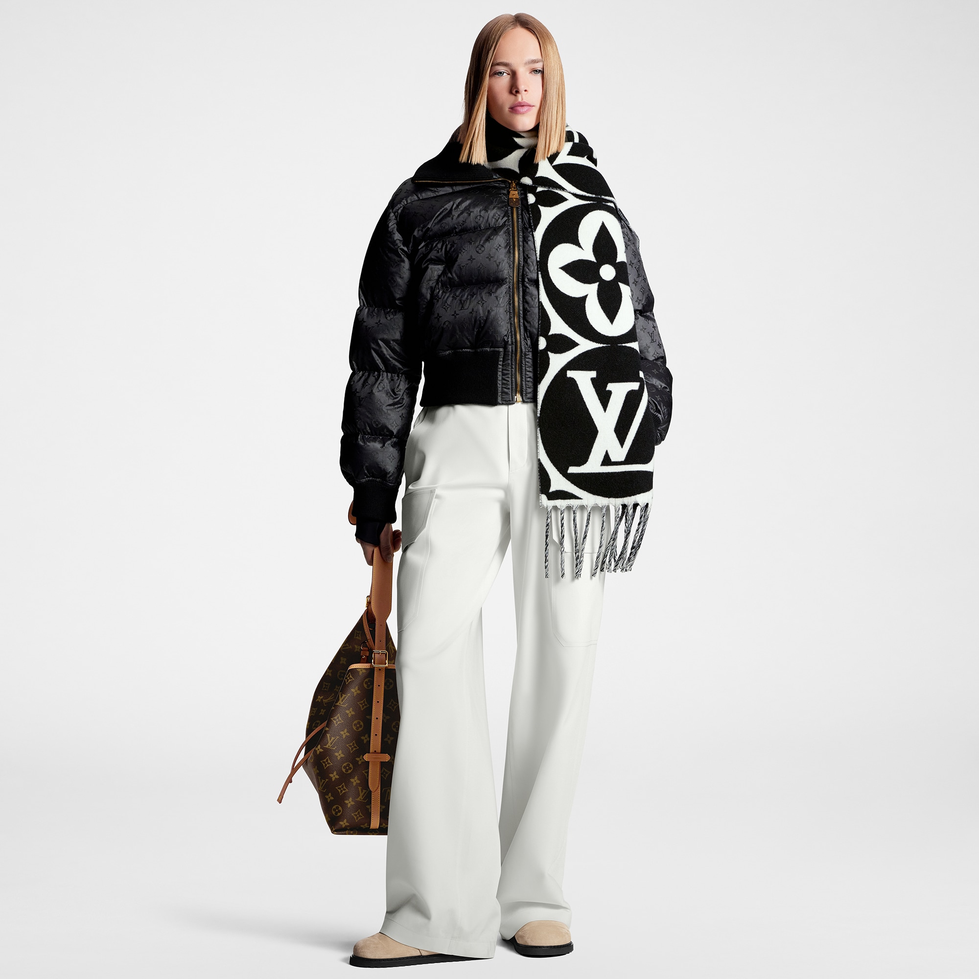 LV Medallion Scarf . in Women