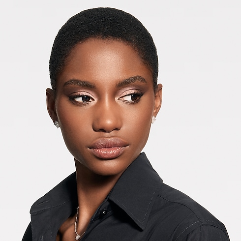 LV Ombres - Eyeshadow Palette in Perfumes and Beauty's Eyes } collections by Louis Vuitton (Product zoom)