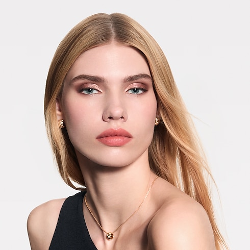 LV Ombres - Eyeshadow Palette Refill in Perfumes and Beauty's Eyes } collections by Louis Vuitton (Product zoom)