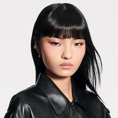 LV Ombres - Eyeshadow Palette Refill in Perfumes and Beauty's Eyes } collections by Louis Vuitton (Product zoom)