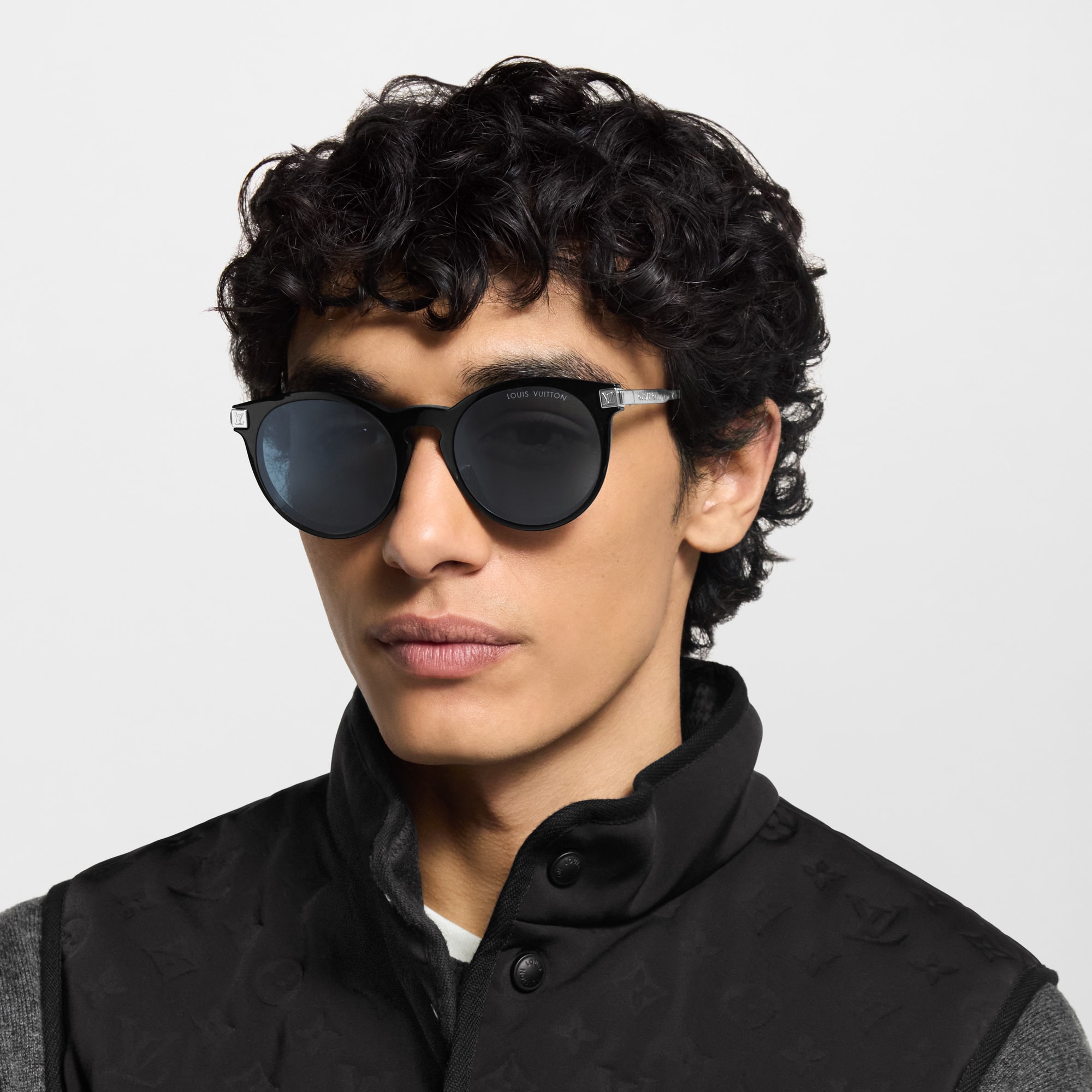 LV Rise Round Sunglasses . in Men