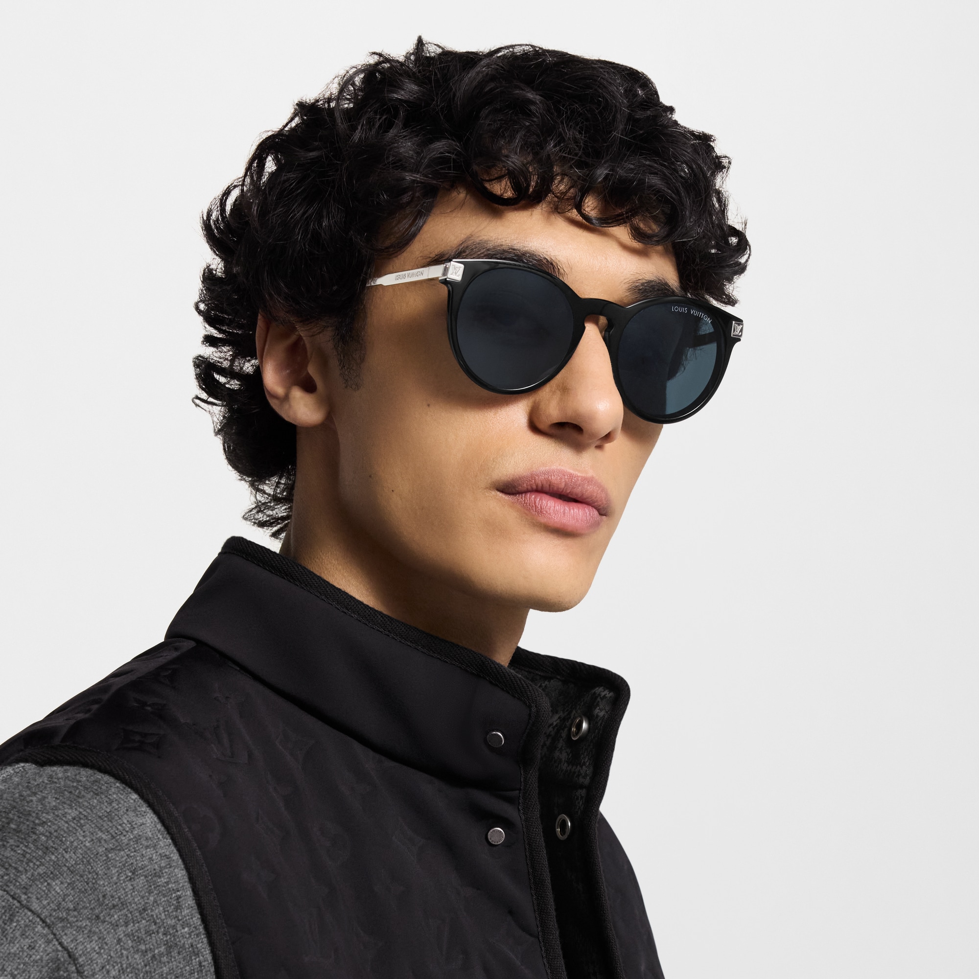 LV Rise Round Sunglasses . in Men