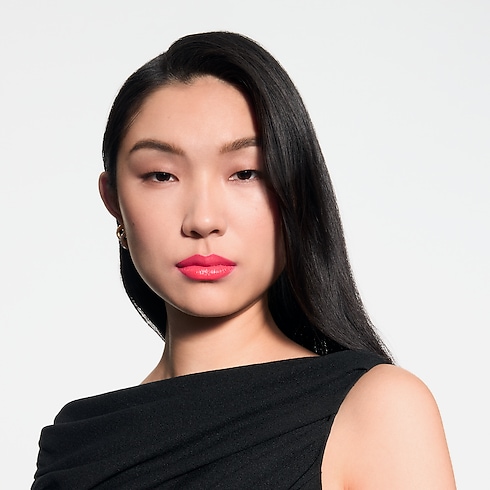 LV Rouge - Satin Lipstick in Perfumes and Beauty's Lips } collections by Louis Vuitton (Product zoom)