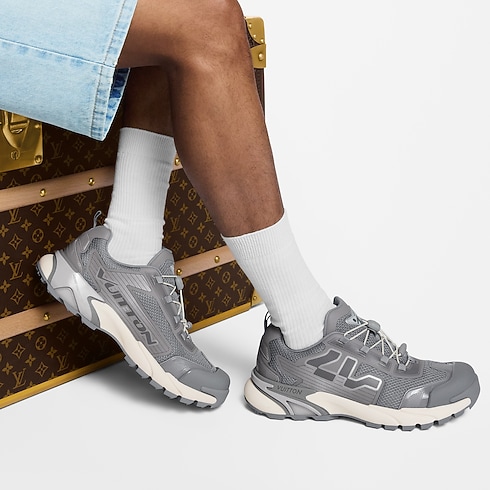 LV Runner Tatic Sneaker in Men's Shoes Sneakers for Men collections by Louis Vuitton (Product zoom)