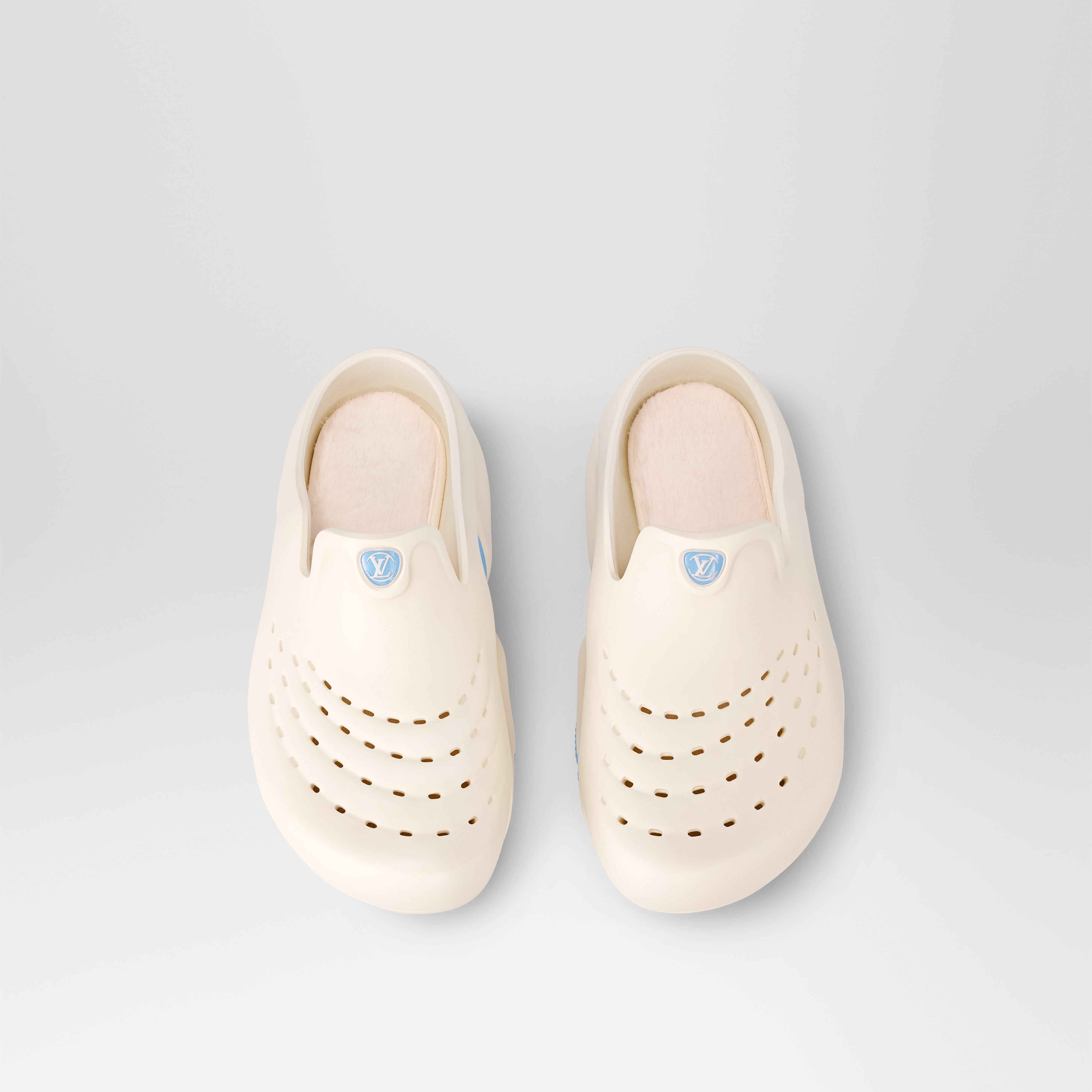 LV Shark Clog  in Men